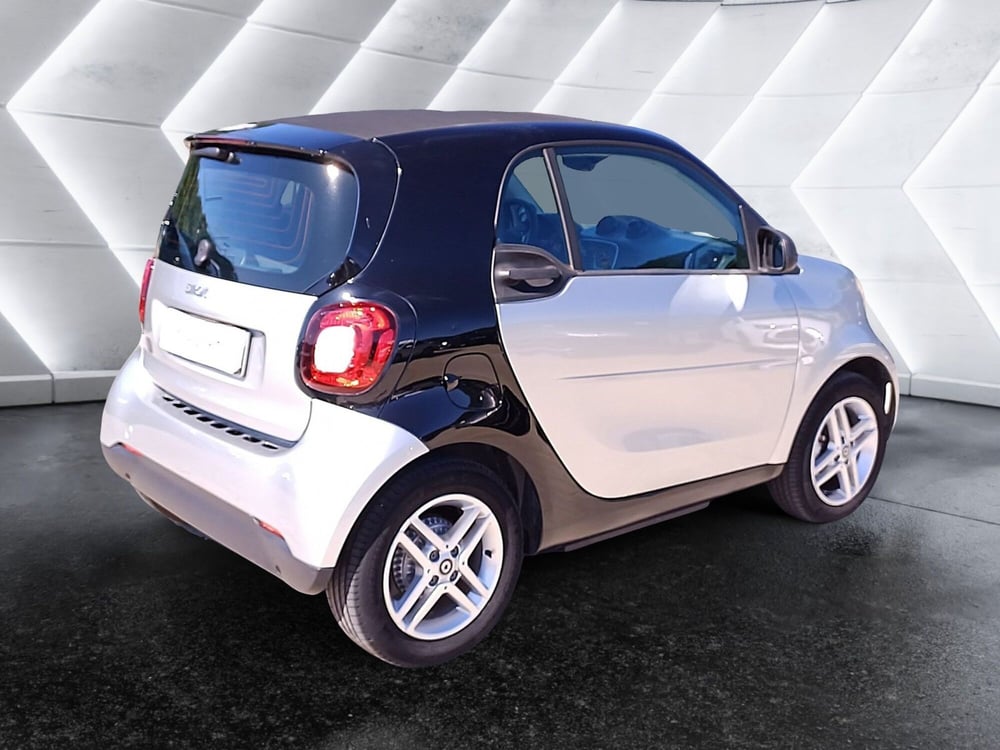 smart Fortwo usata  (4)