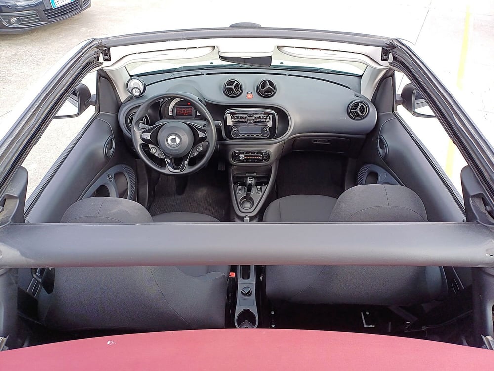 smart Fortwo Cabrio usata  (6)