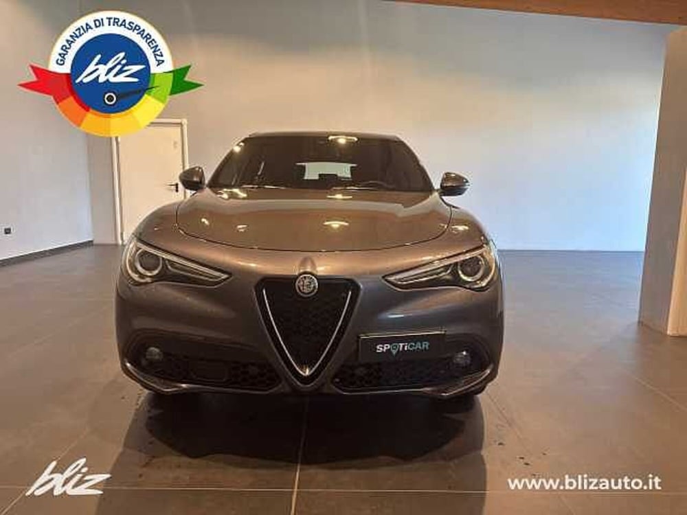 Alfa Romeo Stelvio usata a Udine (8)