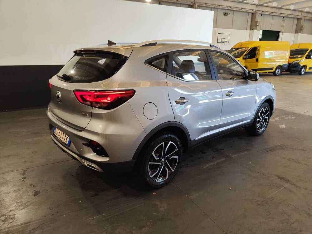 Mg ZS (2021-->) usata a Milano (8)