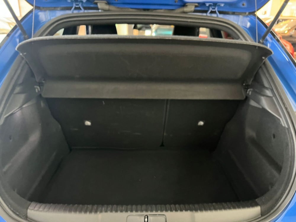 Opel Mokka usata a Milano (10)