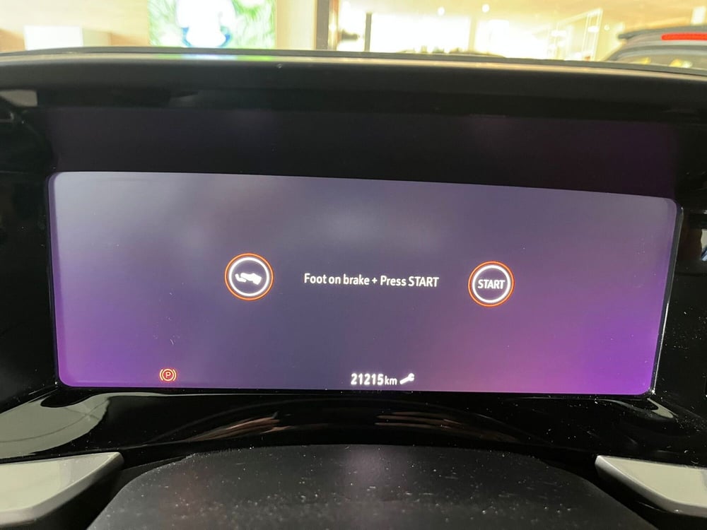 Opel Mokka usata a Milano (19)