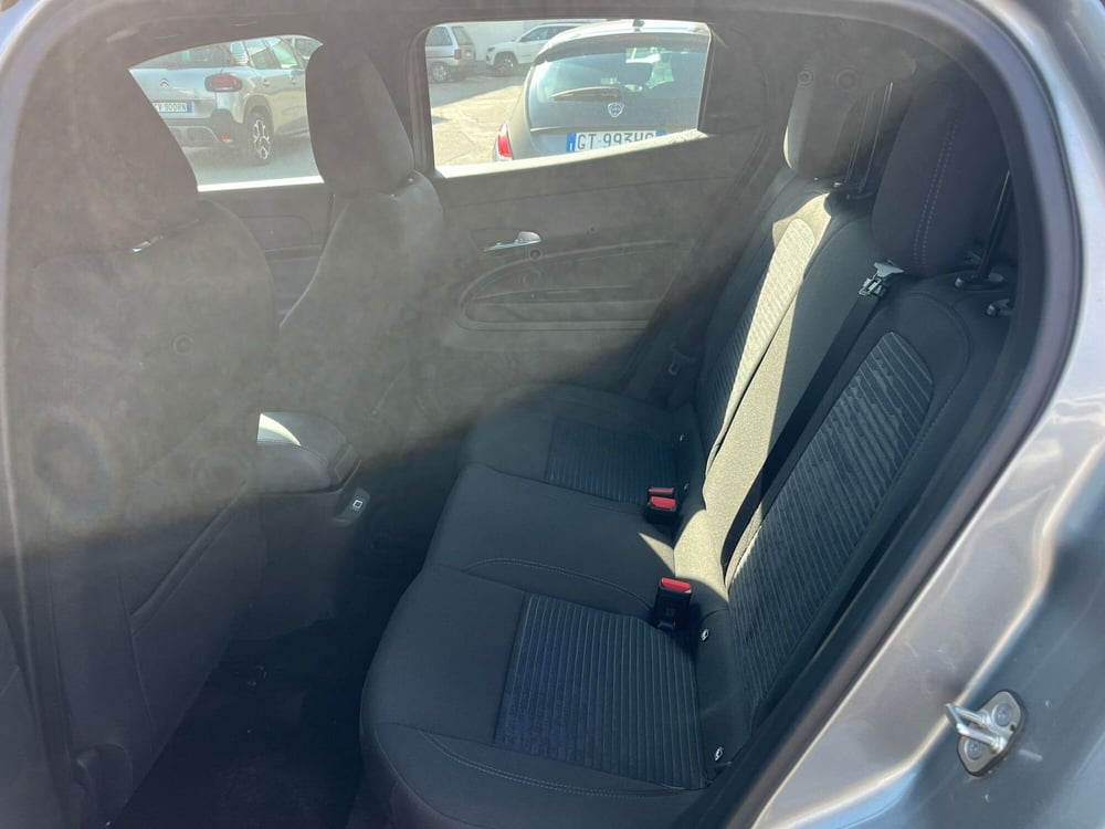 Alfa Romeo Junior nuova a Milano (14)