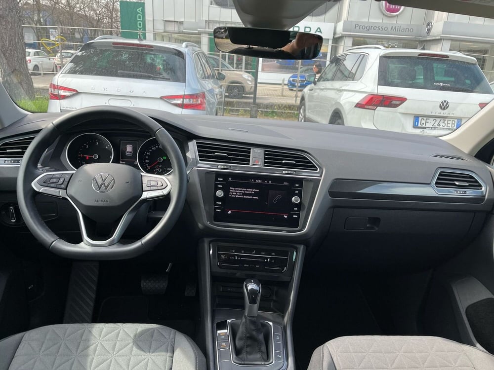 Volkswagen Tiguan usata a Milano (16)