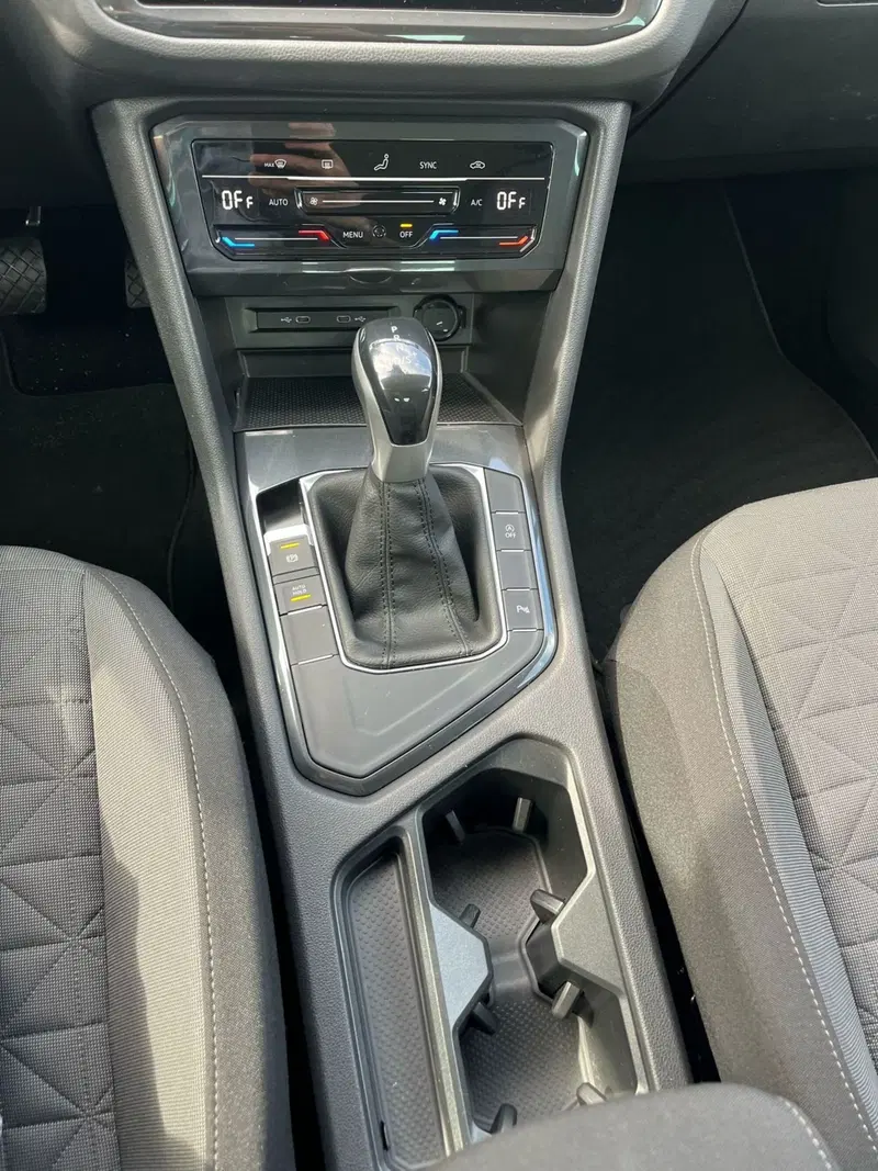 Volkswagen Tiguan usata a Milano (18)