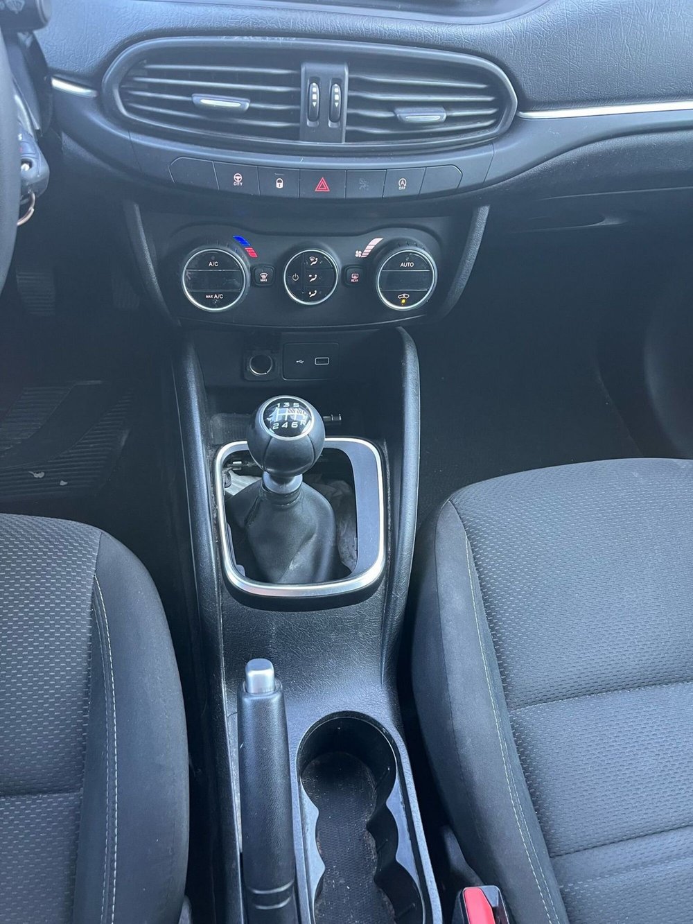 Fiat Tipo usata a Milano (14)