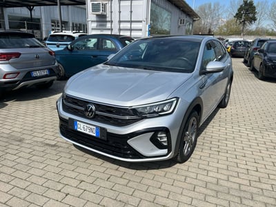 Volkswagen Taigo 1.0 TSI 110 CV R-Line del 2022 usata a Milano