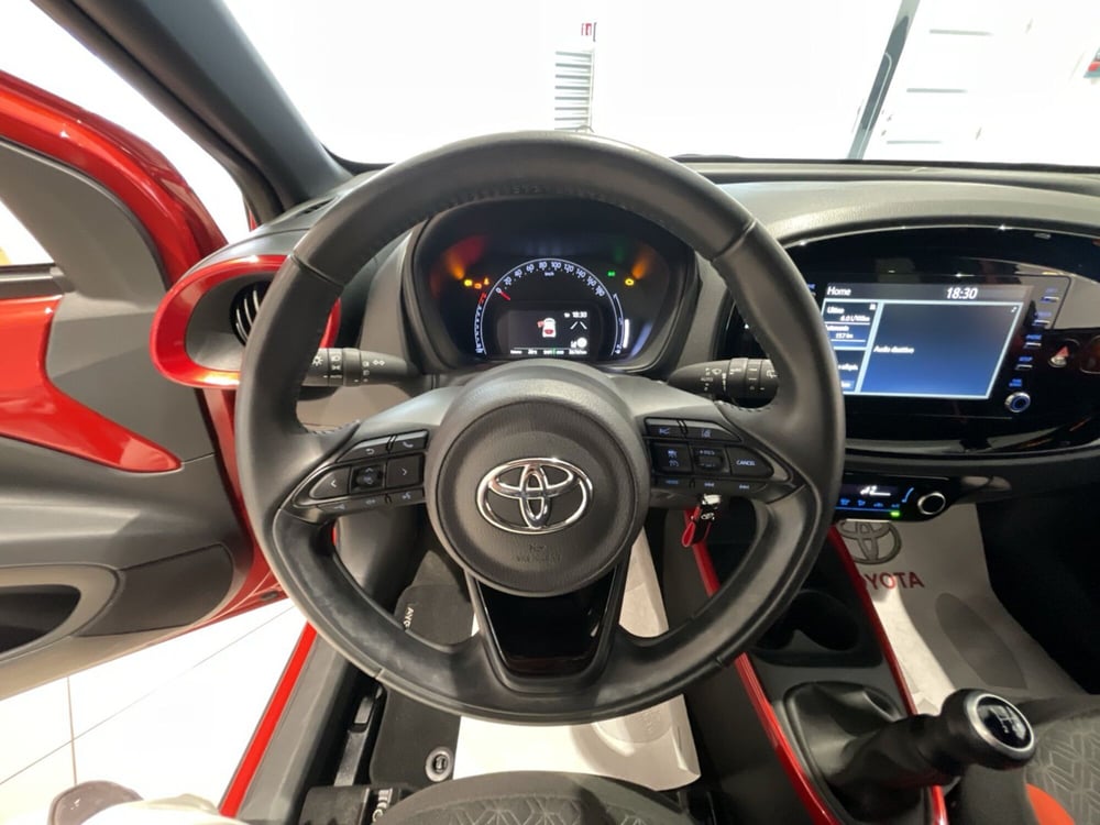 Toyota Aygo X usata a Catania (11)