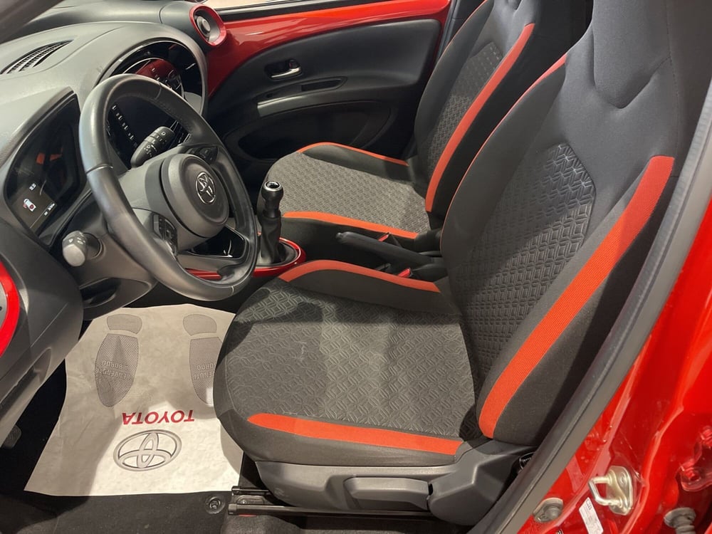 Toyota Aygo X usata a Catania (9)