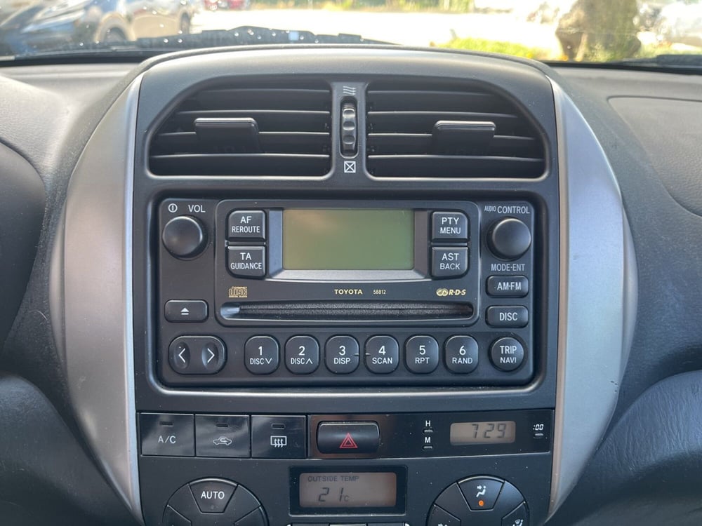 Toyota Rav4 usata a Ragusa (12)