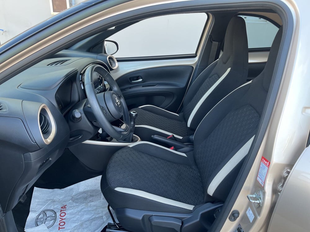 Toyota Aygo X usata a Ragusa (8)