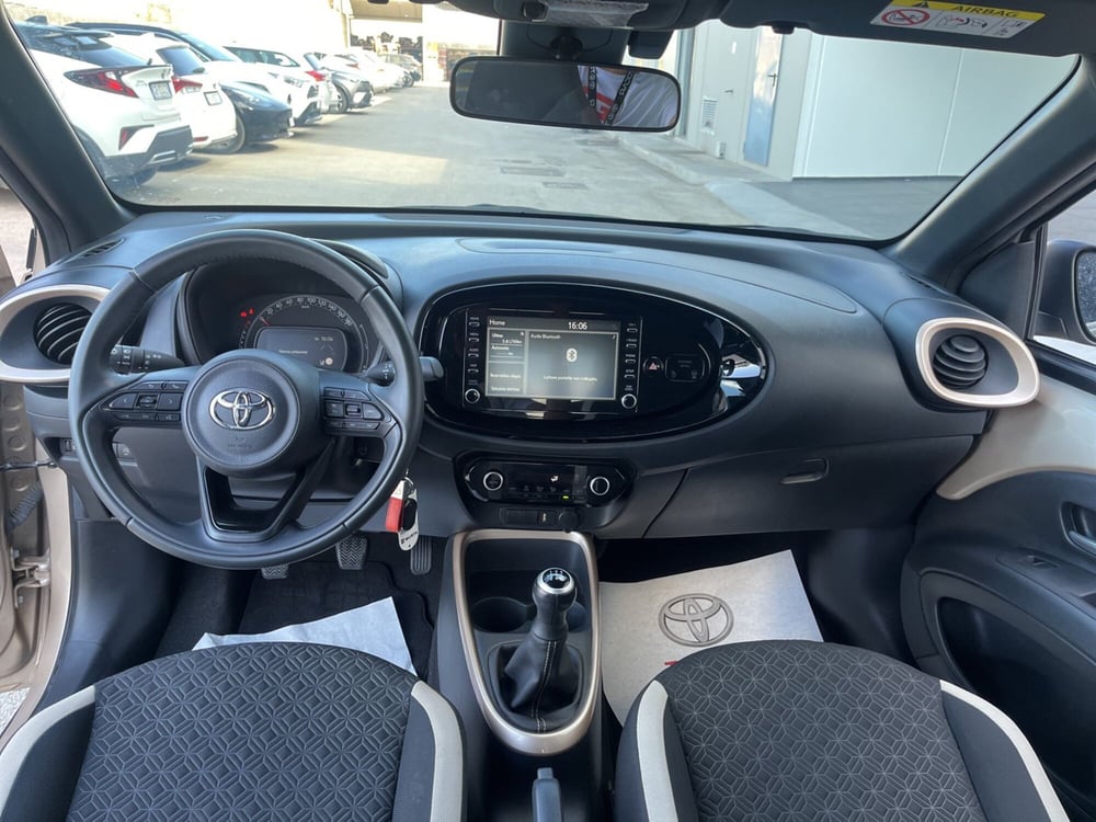 Toyota Aygo X usata a Ragusa (9)