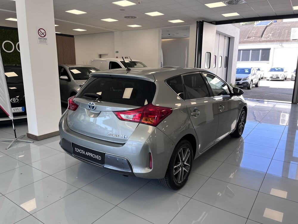 Toyota Auris usata a Prato (4)