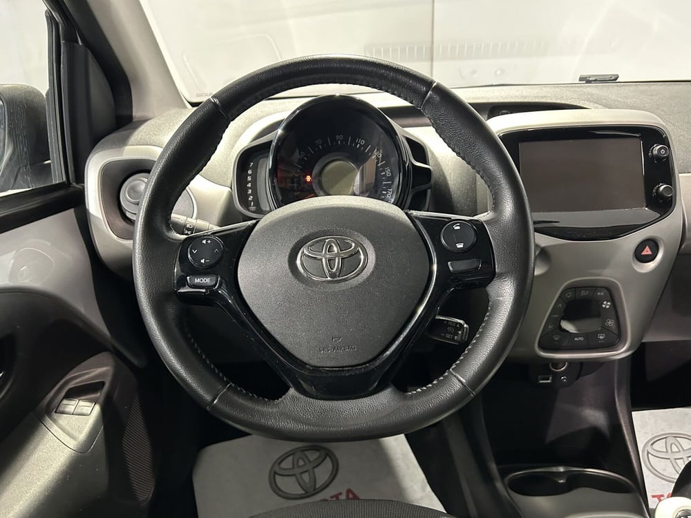 Toyota Aygo usata a Milano (9)