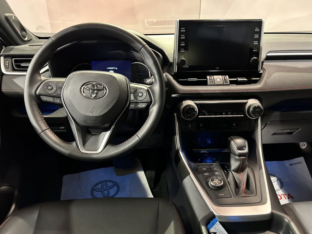 Toyota Rav4 usata a Milano (8)