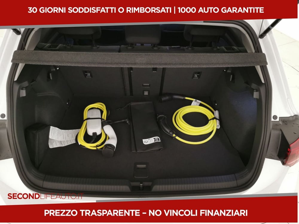 Volkswagen Golf nuova a Chieti (10)