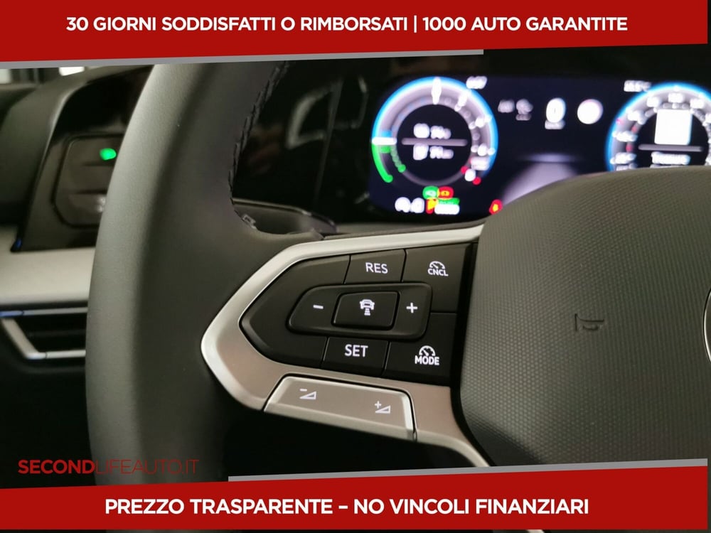 Volkswagen Golf nuova a Chieti (13)