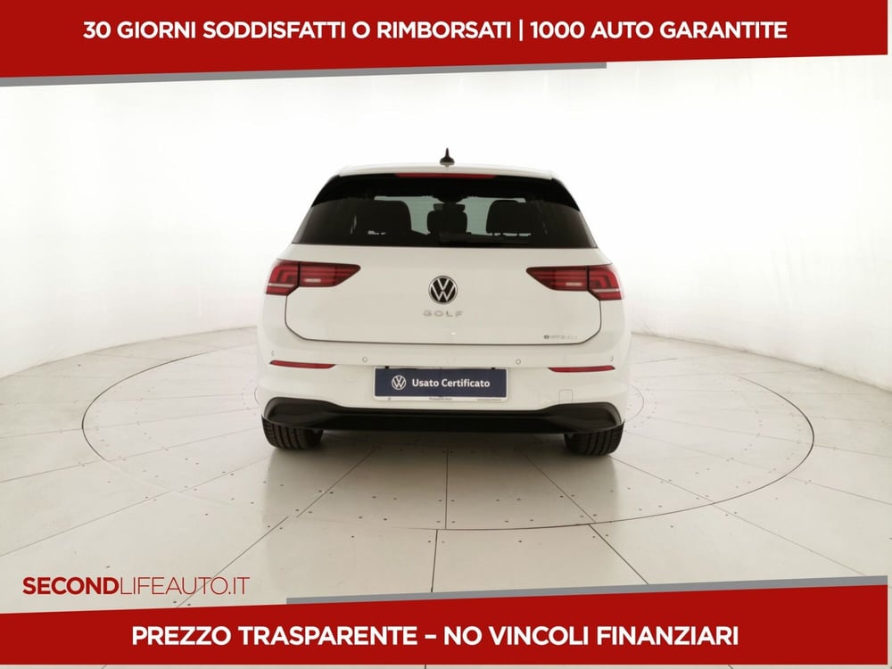 Volkswagen Golf nuova a Chieti (3)