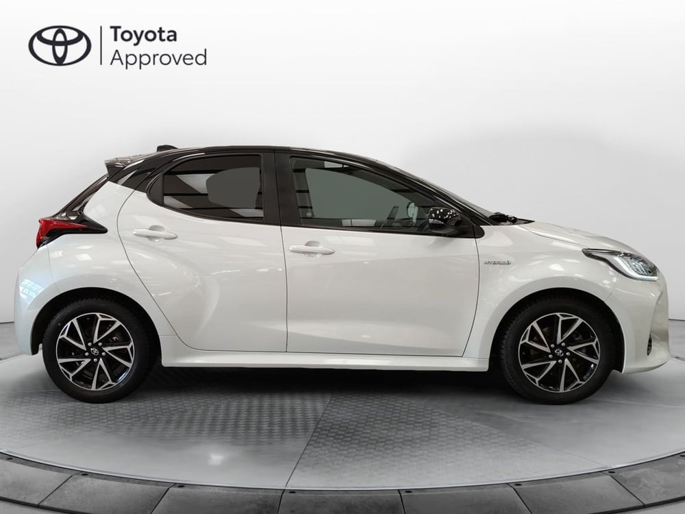 Toyota Yaris usata a Roma (17)