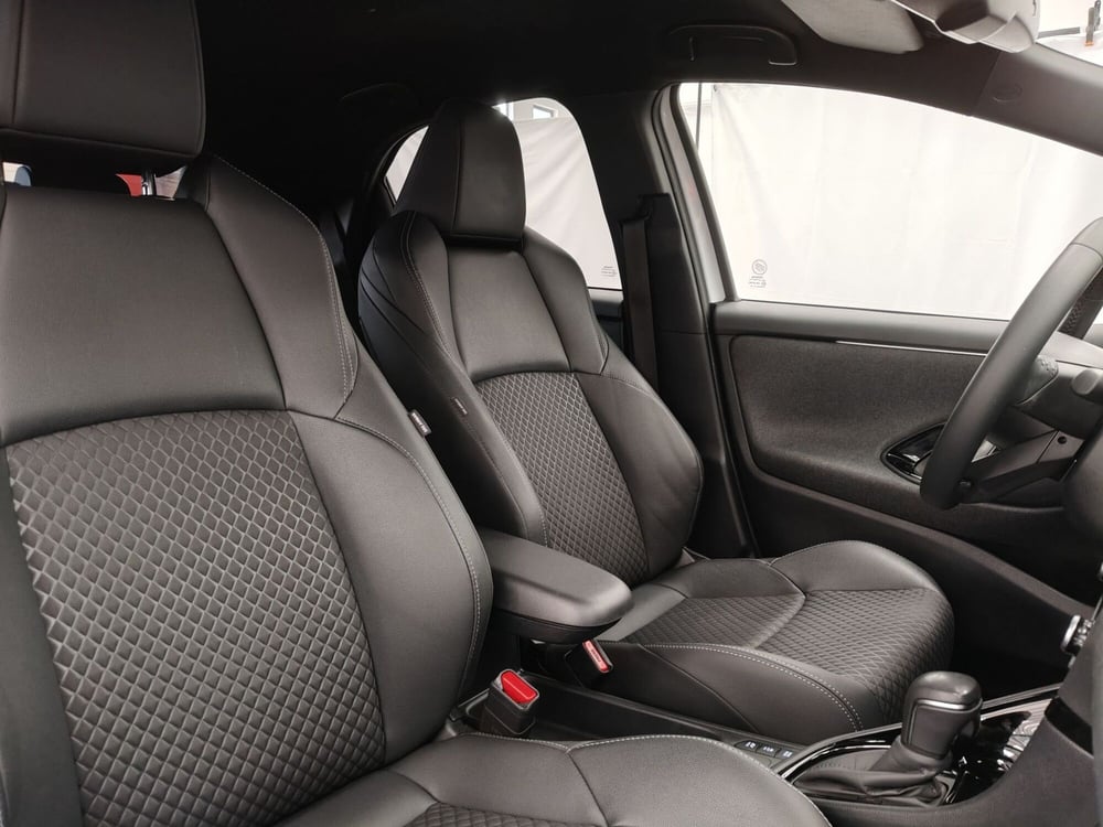 Toyota Yaris usata a Roma (7)