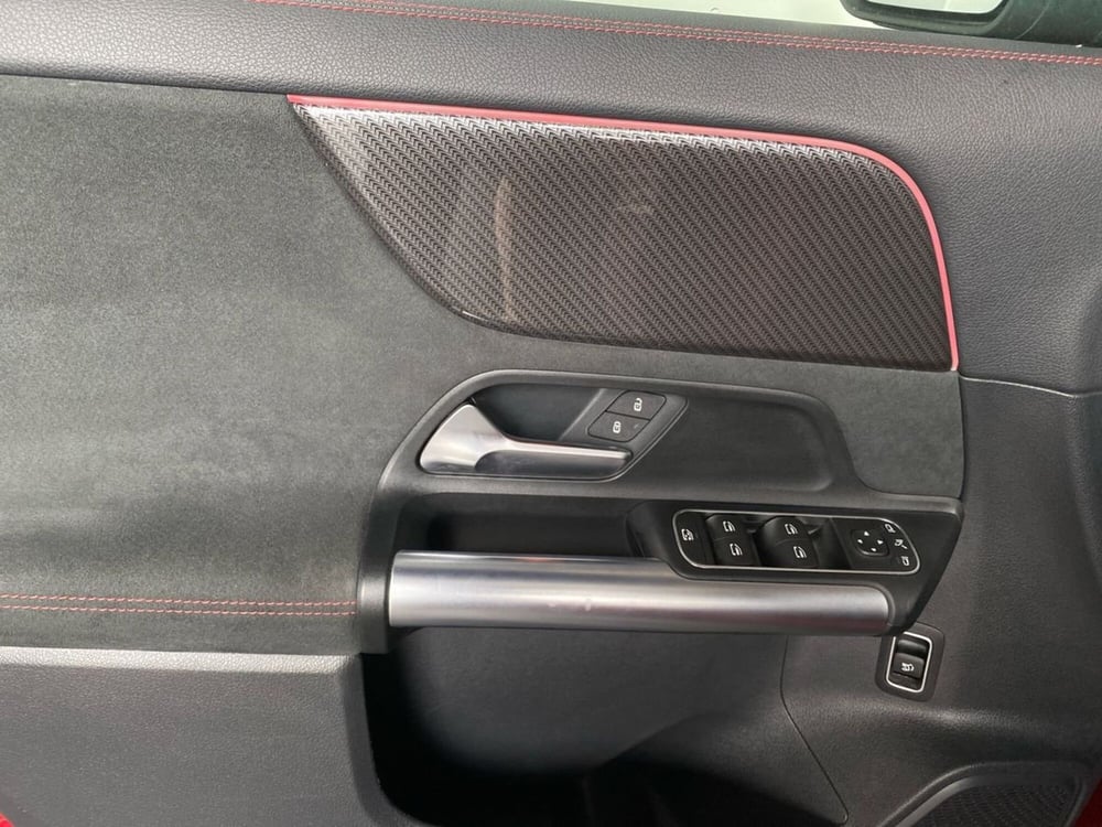 Mercedes-Benz GLA SUV usata a Bergamo (16)