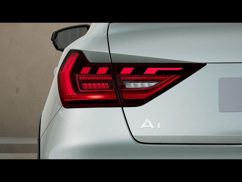 Audi A1 allstreet nuova a Pisa (7)