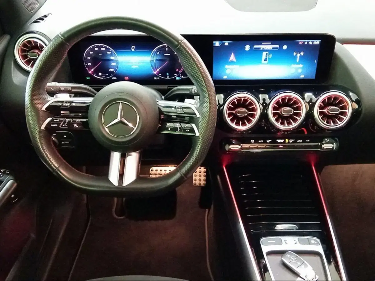 Mercedes-Benz GLA SUV usata a Grosseto (11)