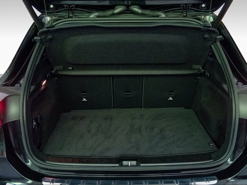 Mercedes-Benz GLA SUV usata a Grosseto (16)