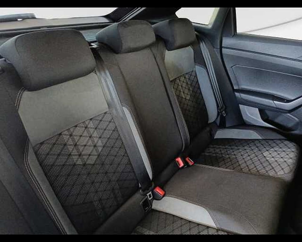 Volkswagen Taigo usata a Roma (9)