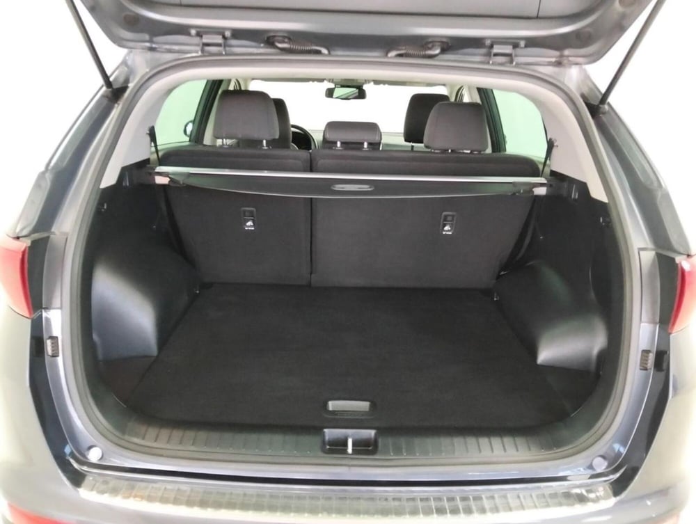 Kia Sportage usata a Como (19)