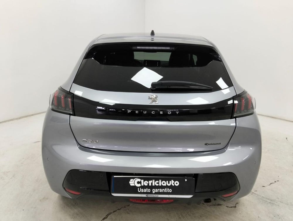 Peugeot 208 usata a Como (7)