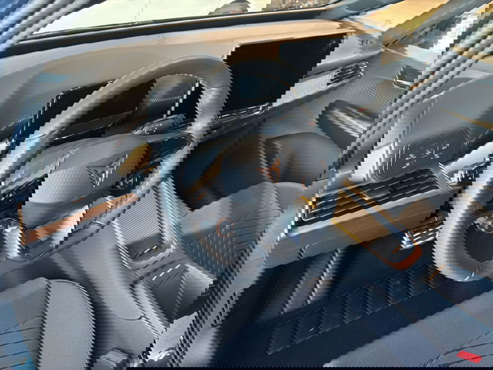 Cupra Born nuova a Ferrara (9)