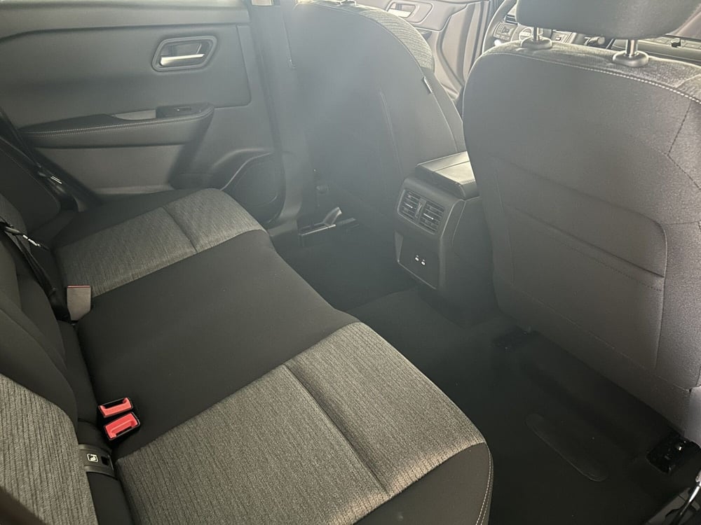 Nissan X-Trail nuova a Ferrara (12)