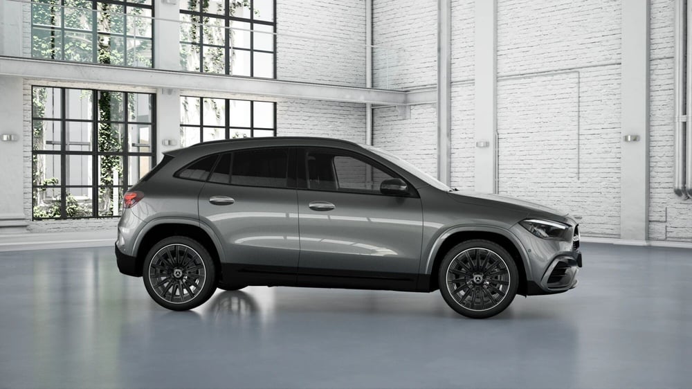 Mercedes-Benz GLA SUV nuova a Chieti (4)