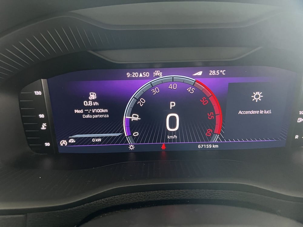 Skoda Karoq usata a Cosenza (11)