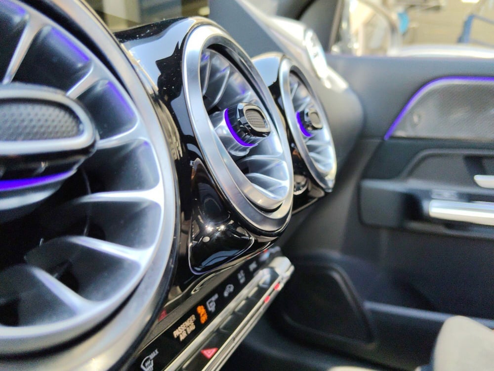 Mercedes-Benz GLA SUV usata a Pescara (17)