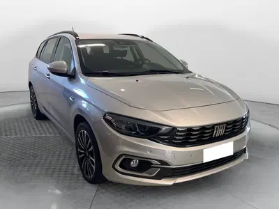 Fiat Tipo Station Wagon Tipo 1.0 SW Life del 2021 usata a Ponsacco