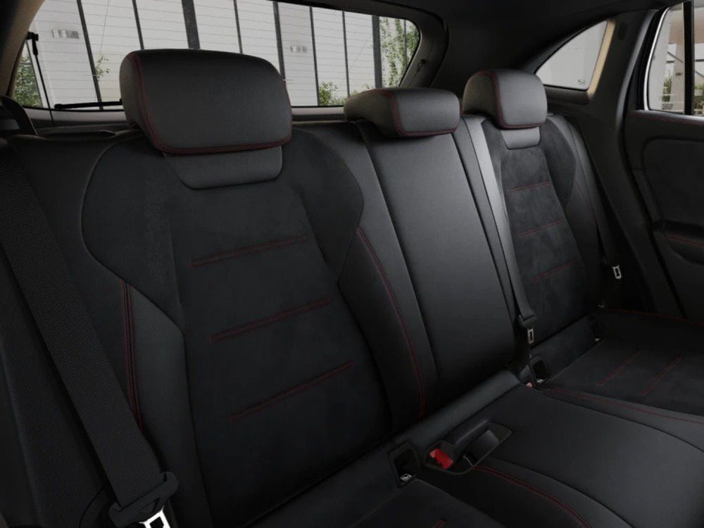 Mercedes-Benz GLA SUV nuova a Ancona (11)