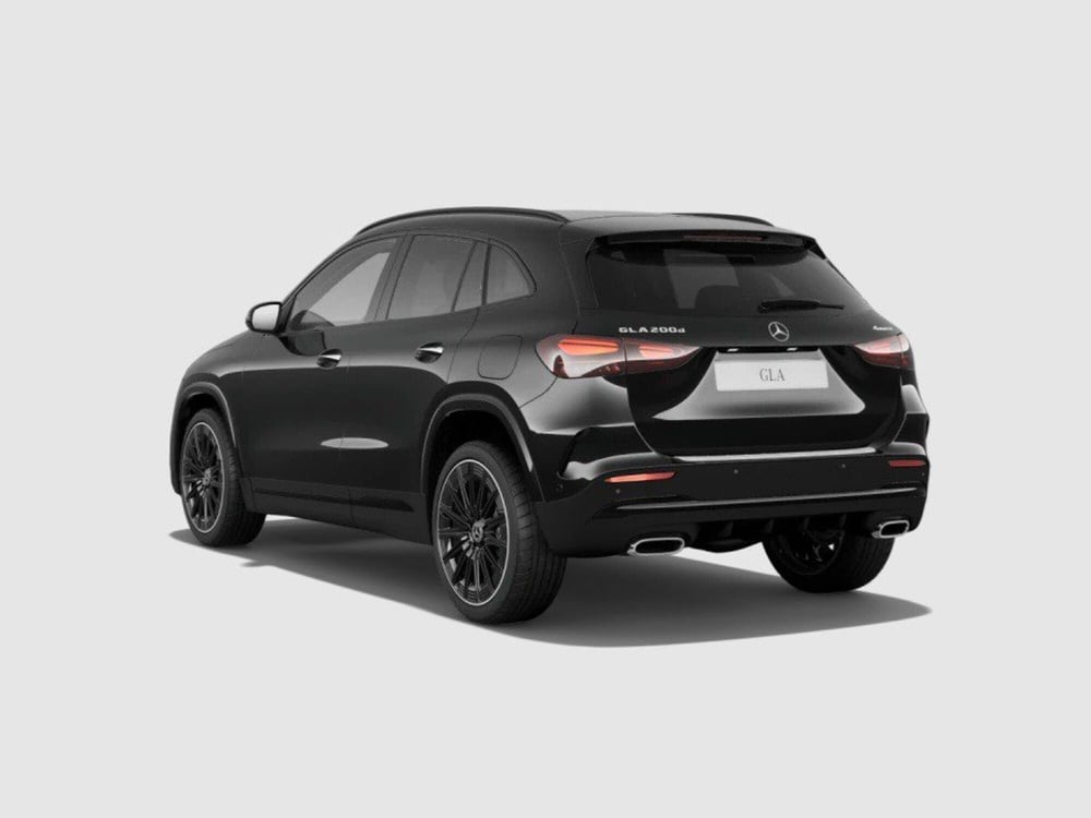Mercedes-Benz GLA SUV nuova a Ancona (3)
