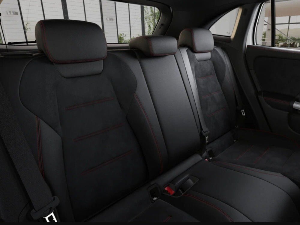 Mercedes-Benz GLA SUV nuova a Ancona (11)