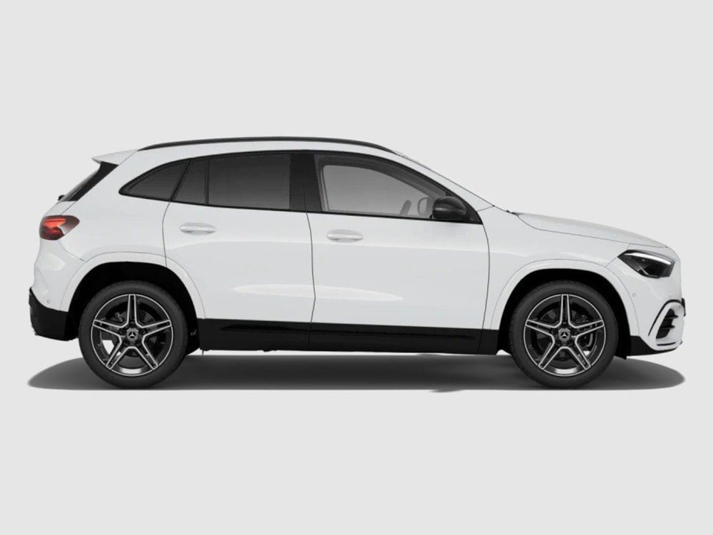 Mercedes-Benz GLA SUV nuova a Ancona (6)