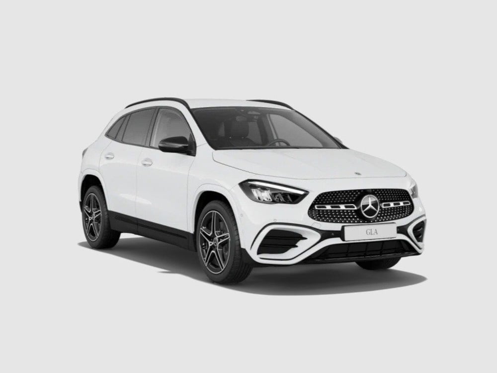 Mercedes-Benz GLA SUV nuova a Ancona (7)