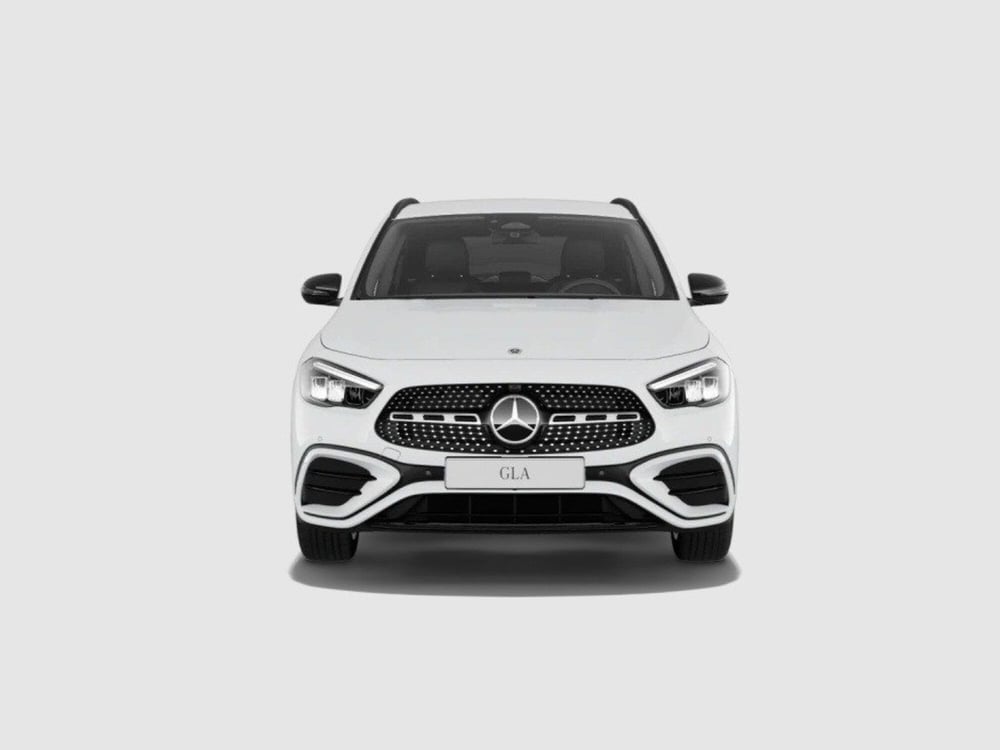 Mercedes-Benz GLA SUV nuova a Ancona (8)