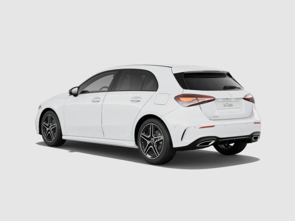 Mercedes-Benz Classe A Sedan nuova a Rimini (3)