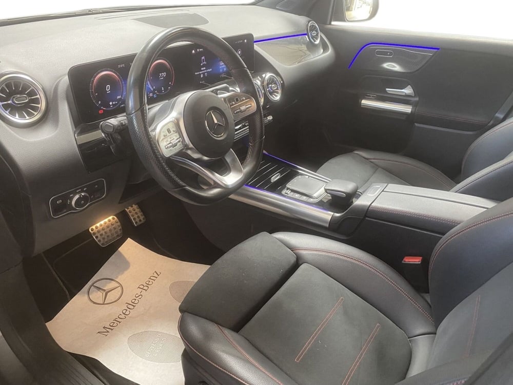 Mercedes-Benz GLA SUV usata a Napoli (10)