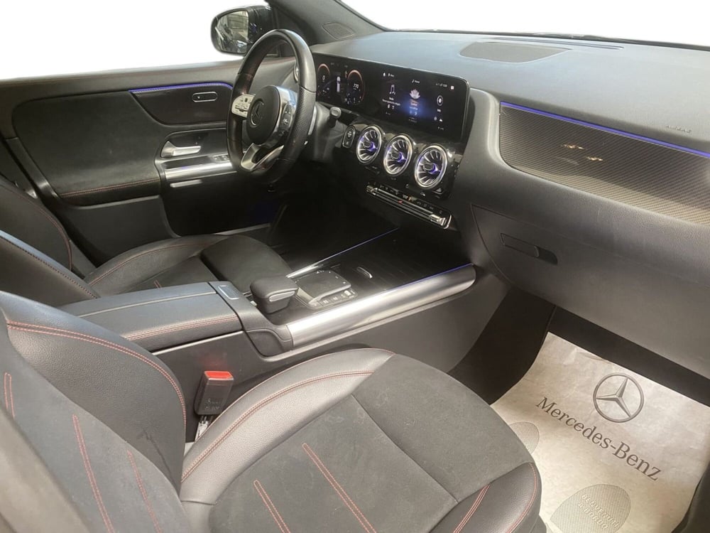 Mercedes-Benz GLA SUV usata a Napoli (12)