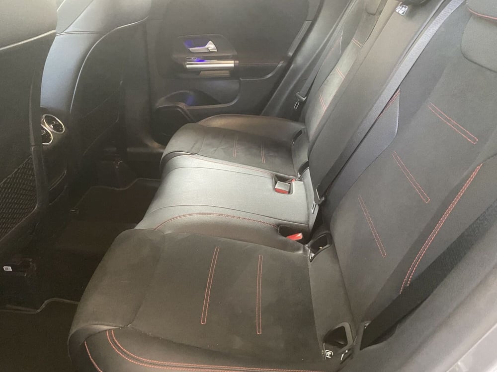 Mercedes-Benz GLA SUV usata a Napoli (13)