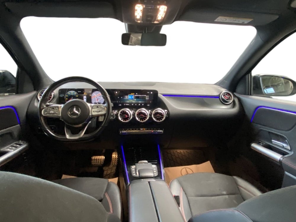 Mercedes-Benz GLA SUV usata a Napoli (13)