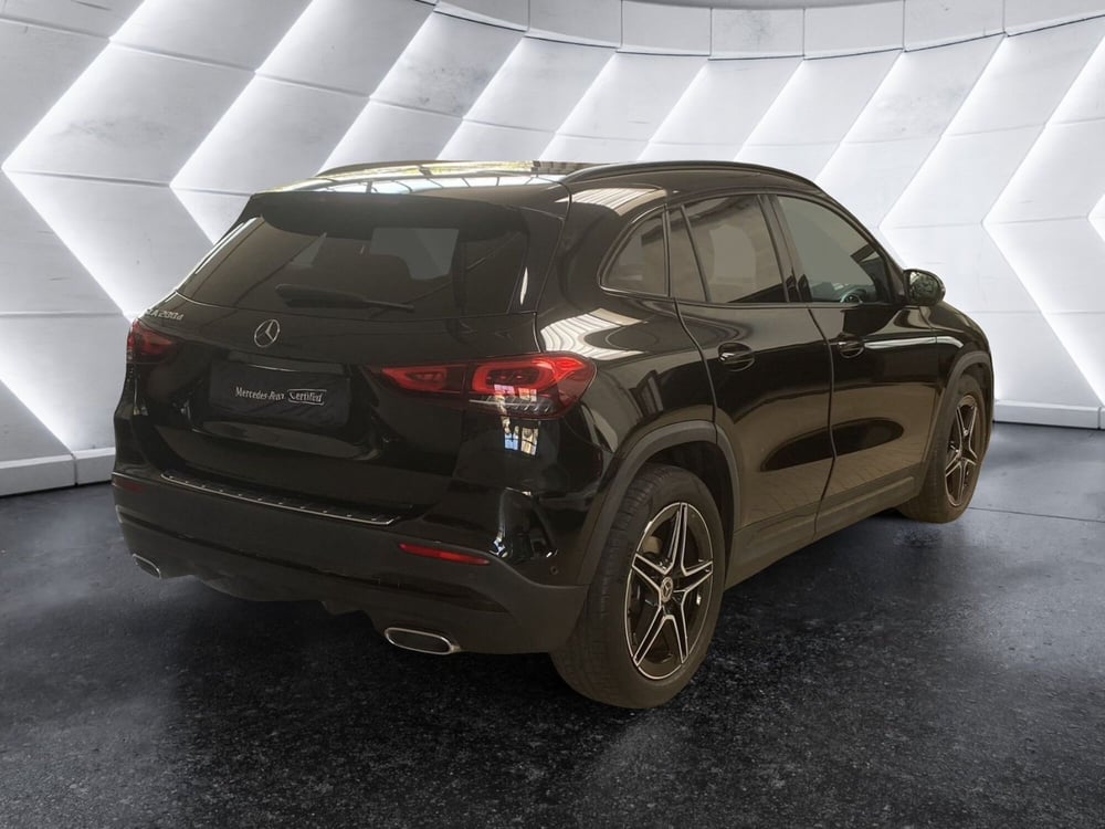 Mercedes-Benz GLA SUV usata a Napoli (6)