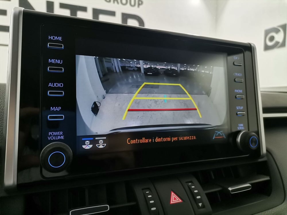 Toyota Rav4 usata a Salerno (11)